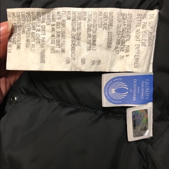 ❌SOLD❌ HOST PICK Authentic Canada Goose Women Coat - Picture 7 of 11